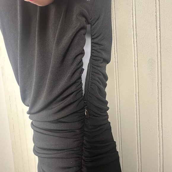 Express Black Knee Length Dress With Ruching, V-Neck,‎ Side Zipper, Stretch - Picture 5 of 10